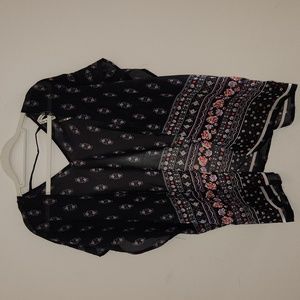 NWT short kimono, size Medium